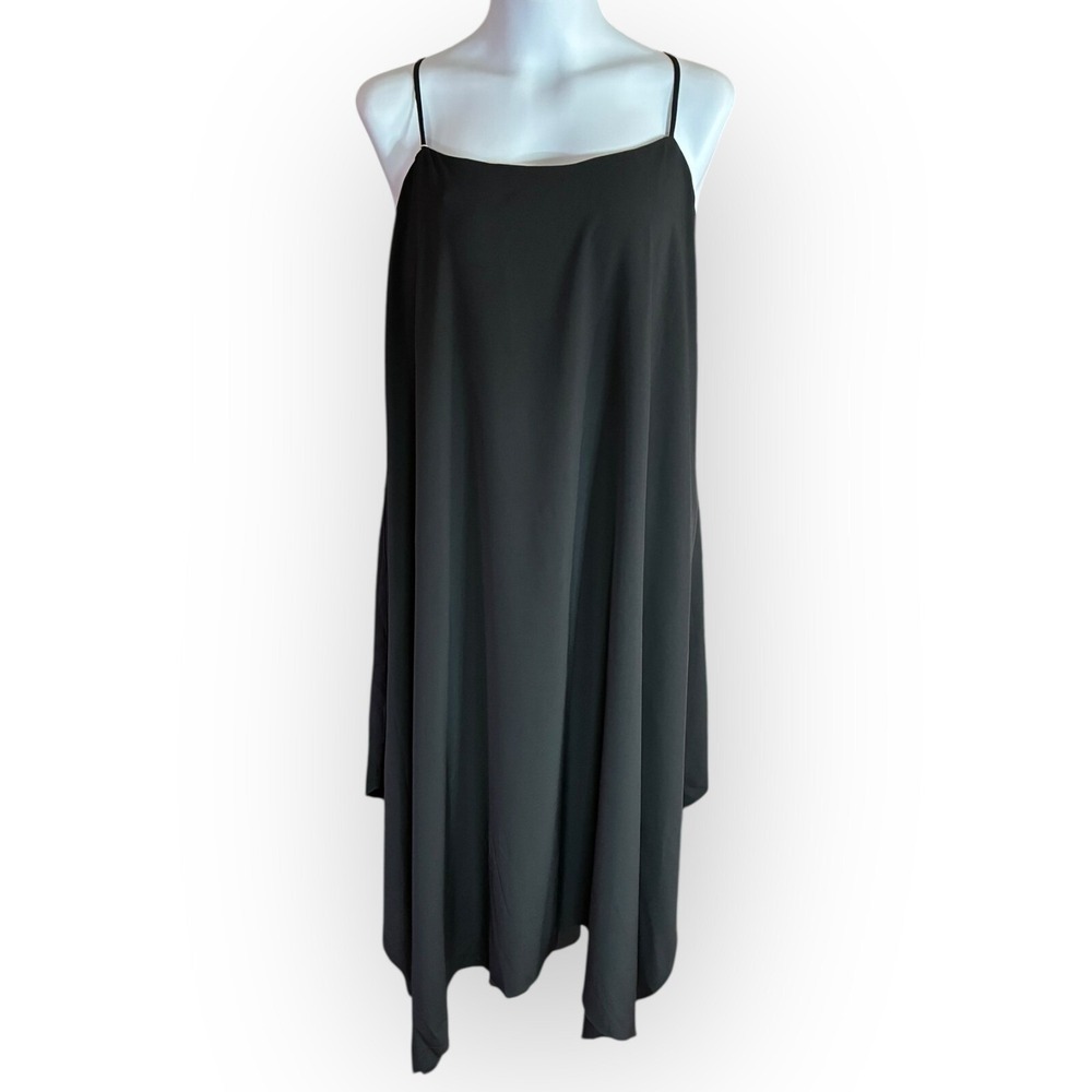 Elegant Black Sleeveless Dress